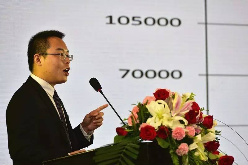 8.▲图为北京德和衡律师事务所 刘友律师宣讲现场.jpg